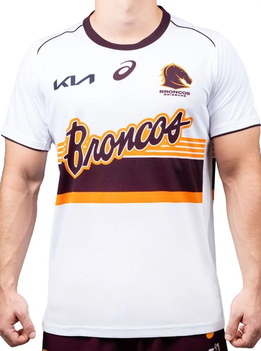 Brisbane Broncos 2025 Run Out Shirt