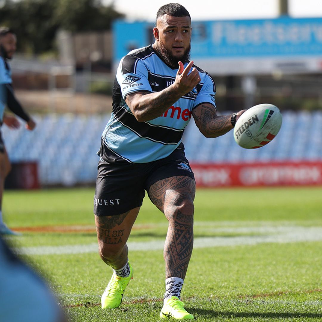 Cronulla Sutherland Sharks 2025 Warm Up Shirt