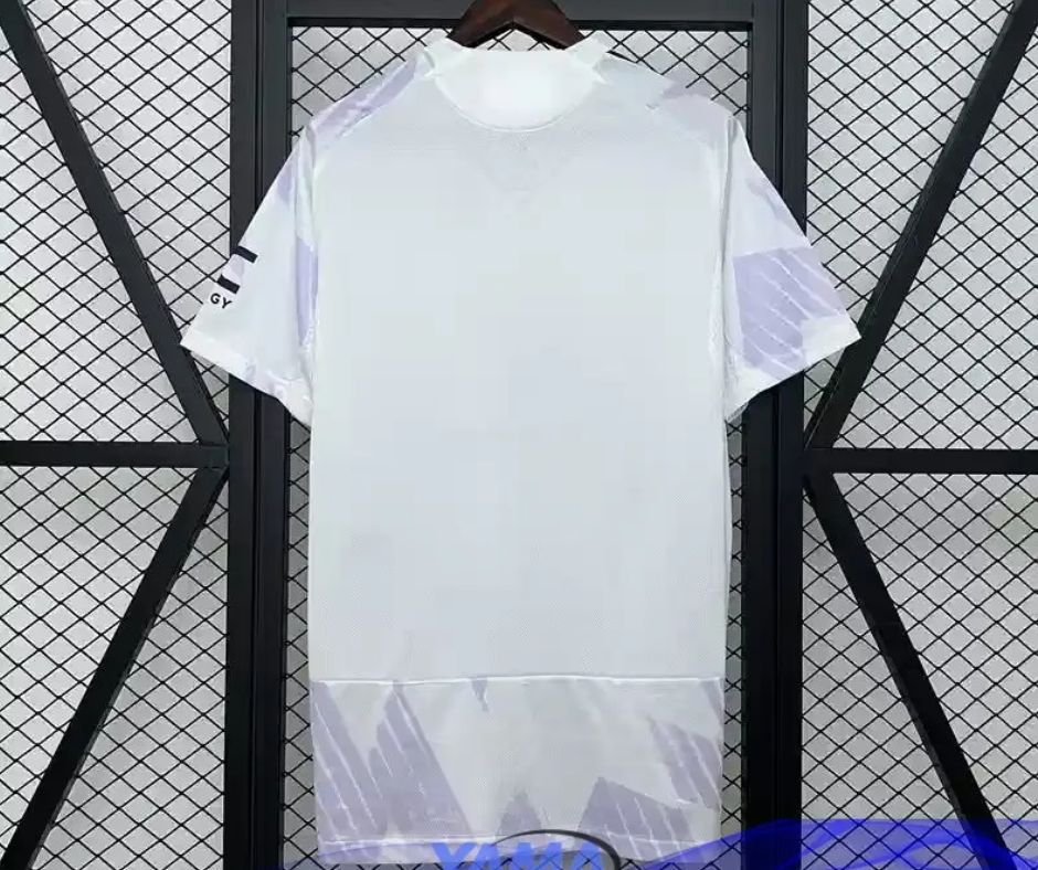 Manchester United 2025/26 Away Jersey Shirt