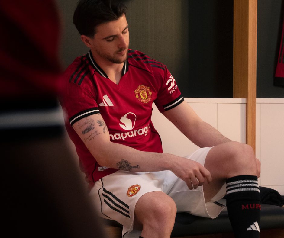 Manchester United 2025/26 Home Jersey Shirt