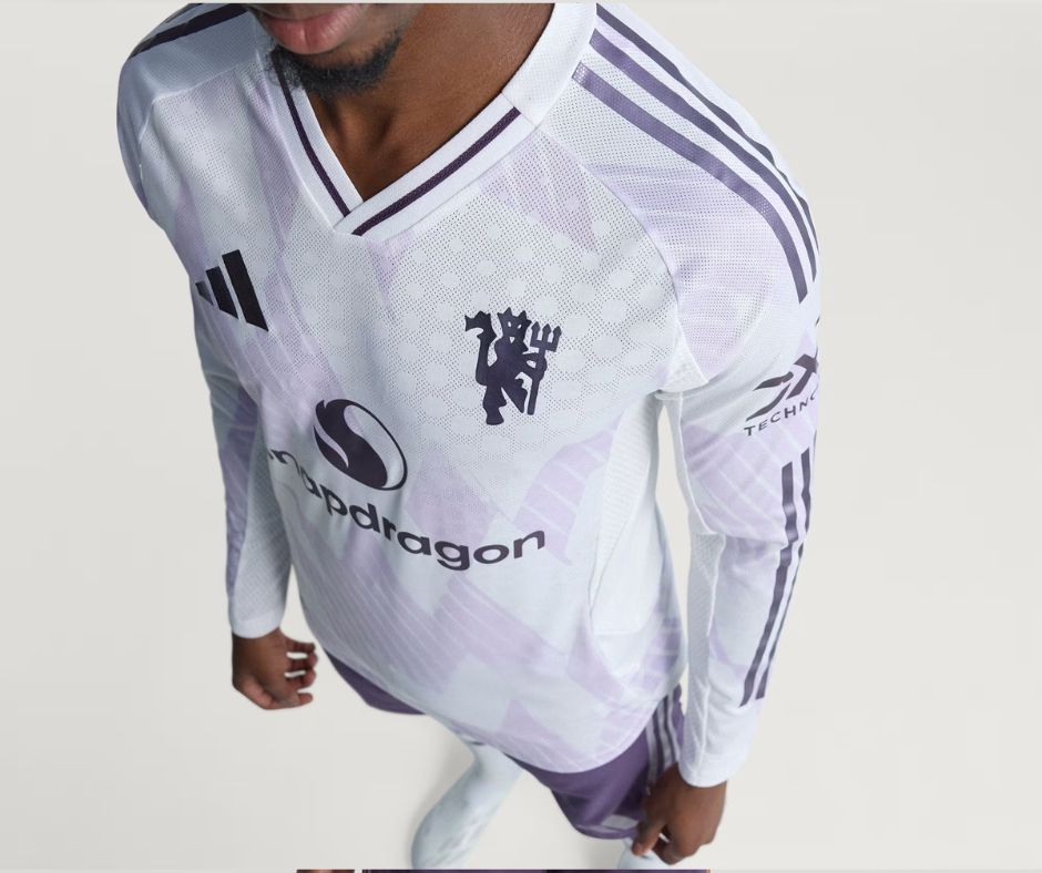 Manchester United 2025/26 Long Sleeve Away Jersey Shirt