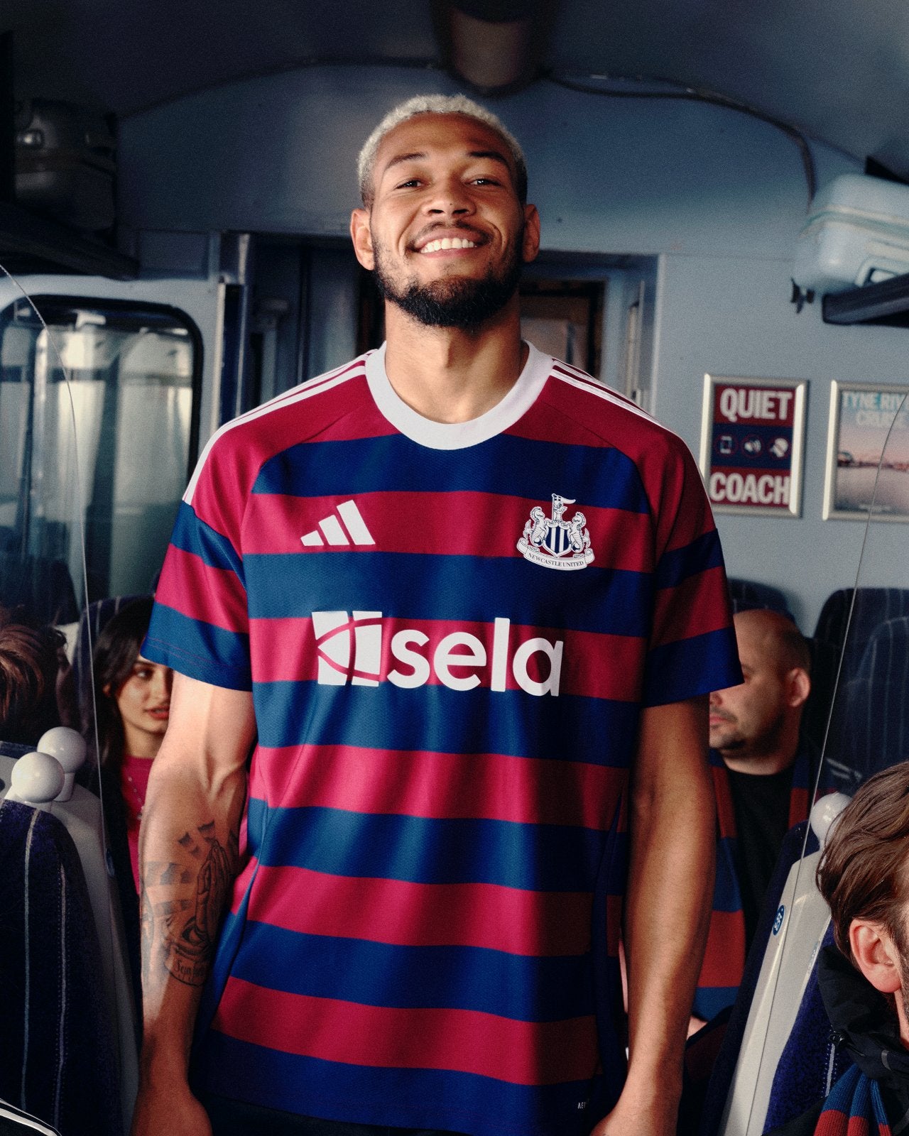 Newcastle united away jersey on sale