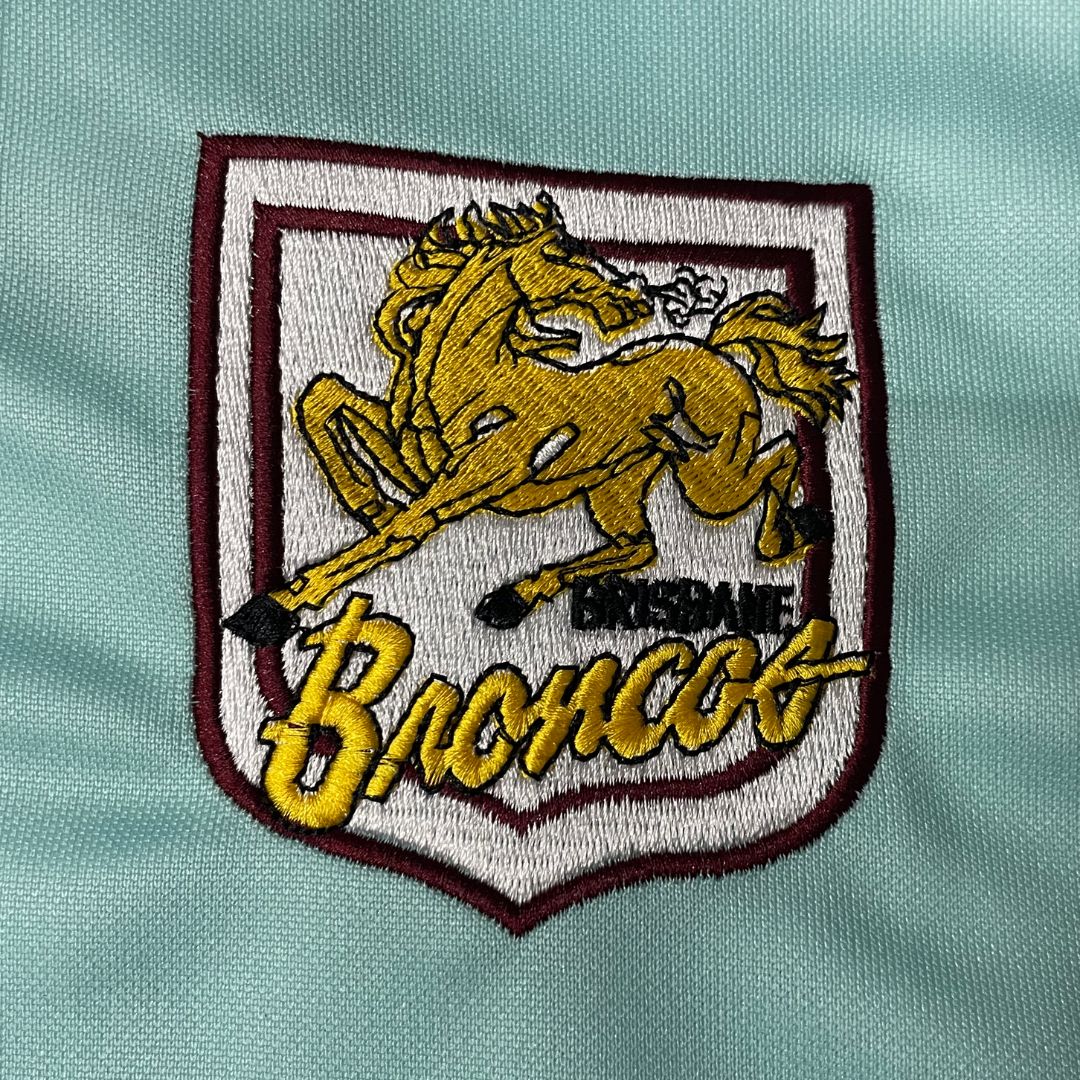 【激レア・ラグビー】Brisbane Broncos シングレット 激レア・ラグビー】Brisbane Broncos シングレット - メルカリ