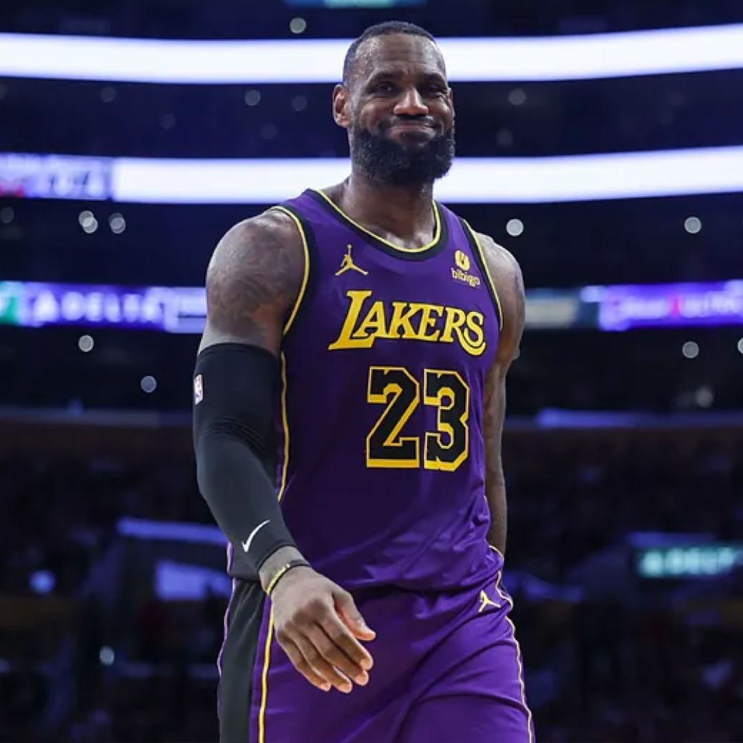 Los Angeles Lakers 2024/25 LeBron James #23 Away Jersey