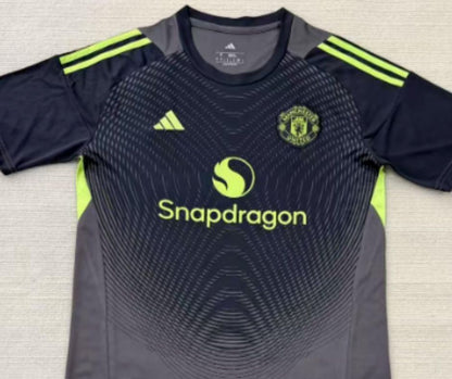 Manchester United 2025/26 Goalkeeper Home Jersey Shirt